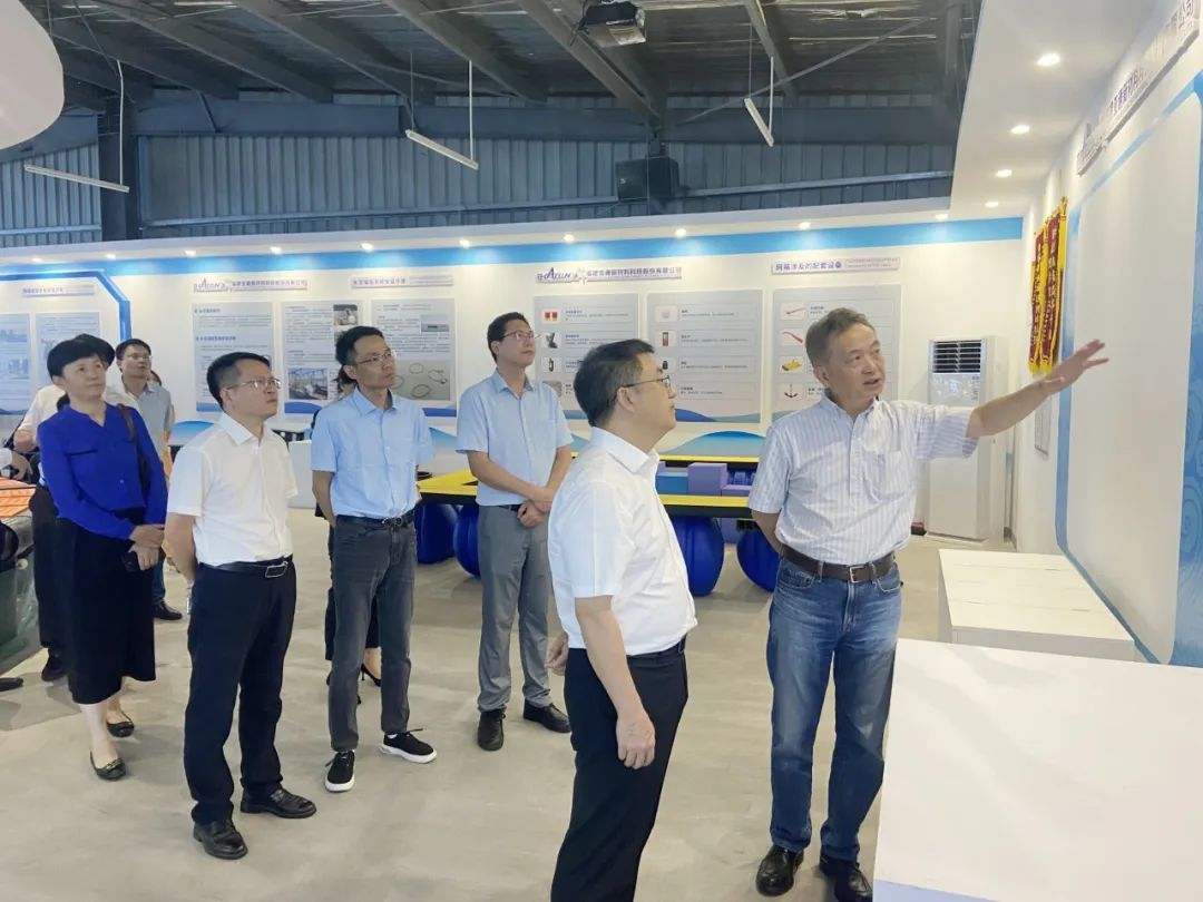 亞通資訊 | 政企攜手共謀發展：廣西欽州市政府領導實地調研企業，共商合作新藍圖